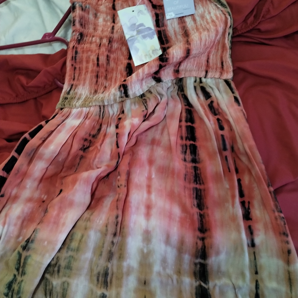 Dress - Picture 2 of 5